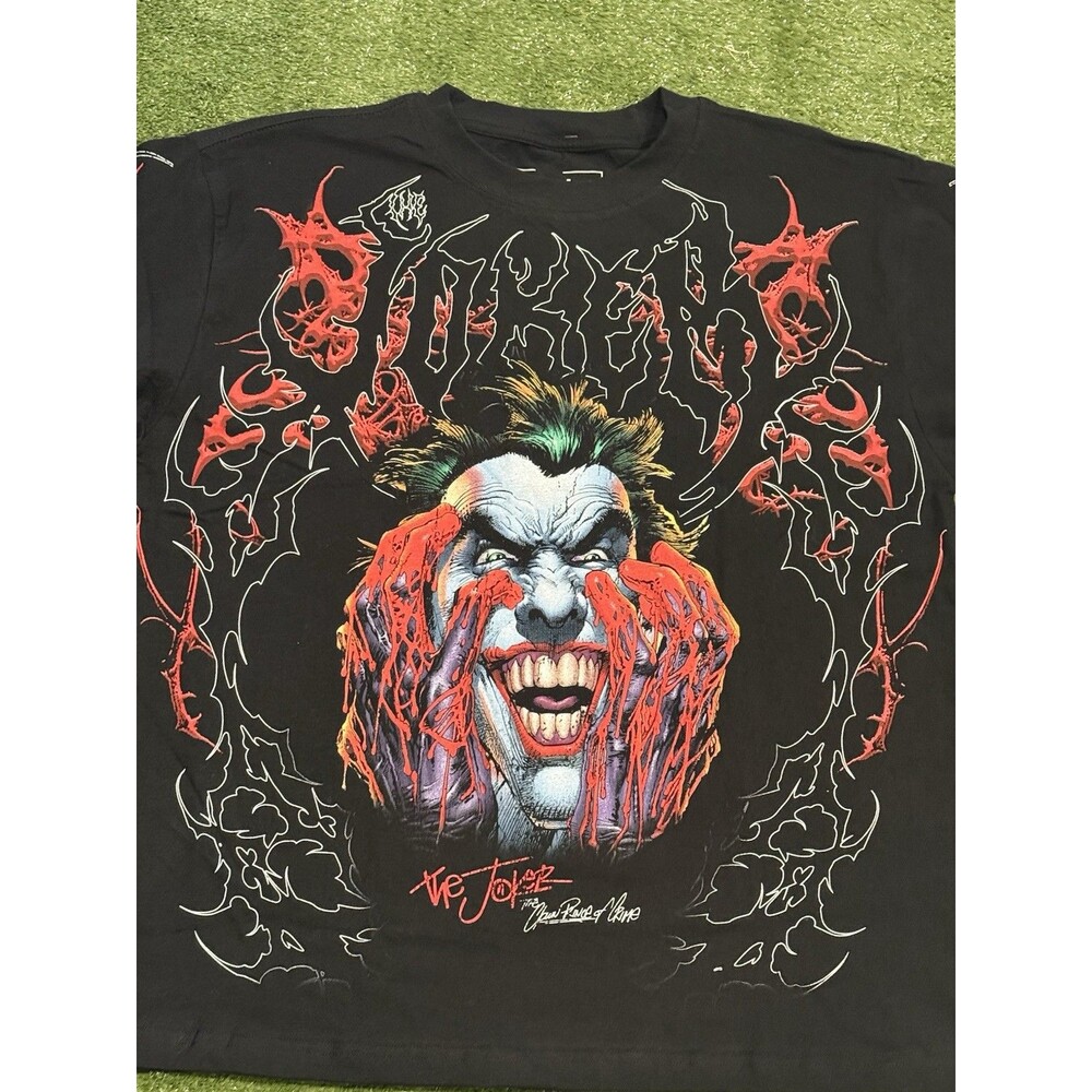 CVLA The Joker Front AOP TShirt Black Mens L DC Comics Batman NWOT